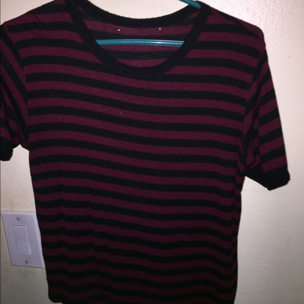 Strips shirt